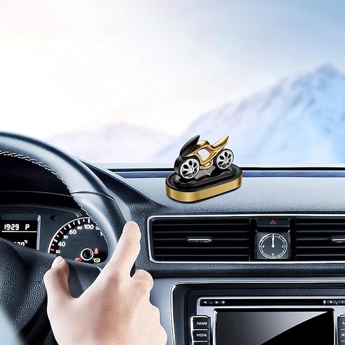 Solar Car Air Freshener – Rotating Dashboard Fragrance Diffuser & Decorative Car Ornament